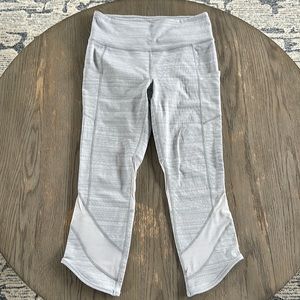 Size M Athleta Leggings